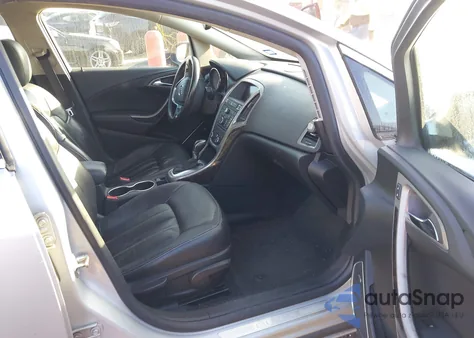 2015 Buick Verano Leather Group z USA, uszkodzony, nr VIN 1G4PS5SK2F4164786